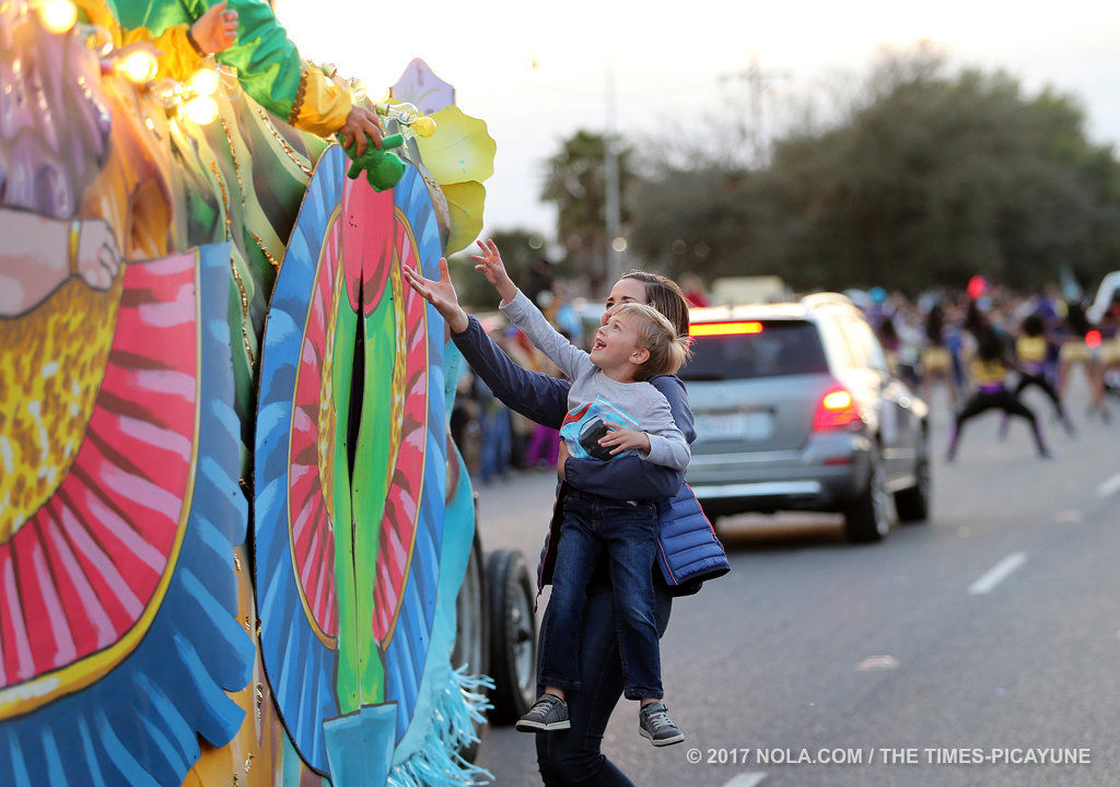 Corps de Napoleon rolls in Metairie: See Mardi Gras parade photos